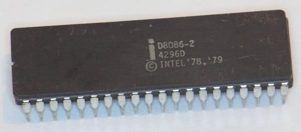 The 8086 chip, in 40-pin ceramic DIP package.